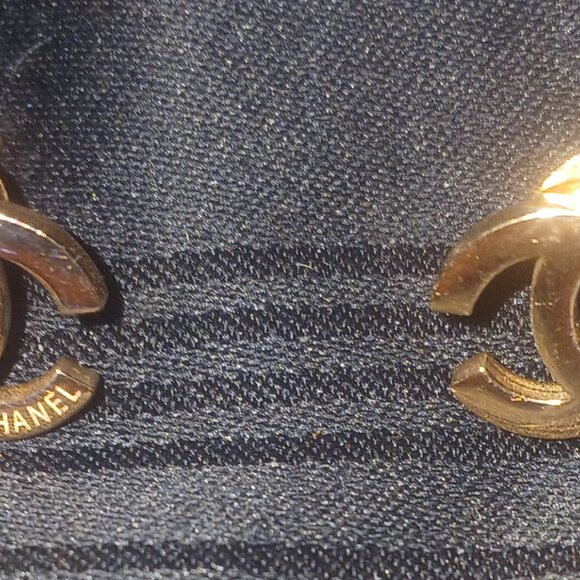 CHANEL  MATCHING NECKLACE AND PAIR  OF EARRINGS  ROSE GOLD 18 KT GP - Picture 3 of 5